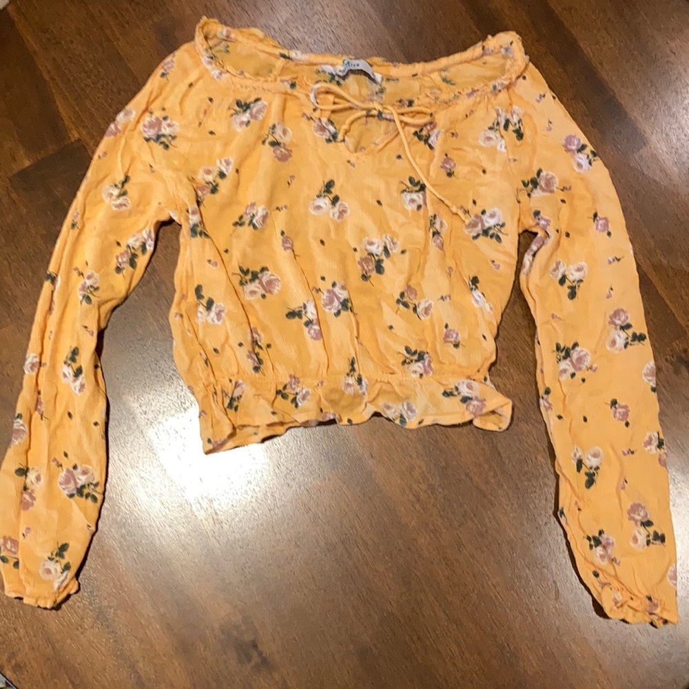 Yellow floral longsleeve blouse